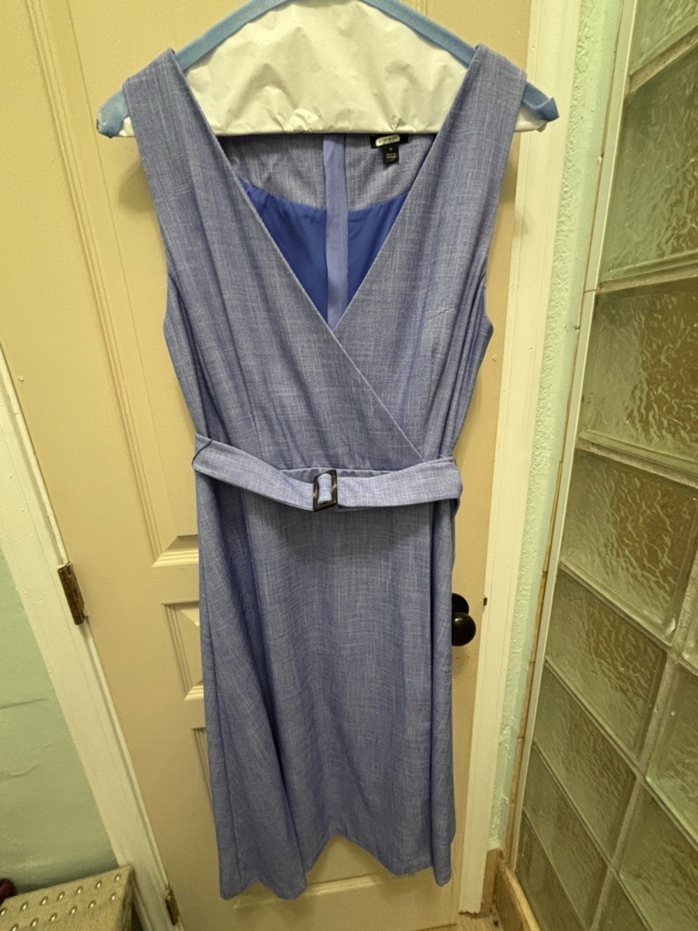 Ann Taylor Sleeveless Chambray Blue Belted A-Line Dress Size 10
